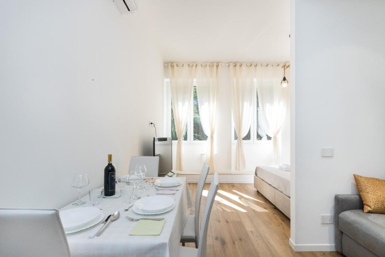 Magnoliaapartments - 18B Visconti Duomo Milaan Buitenkant foto
